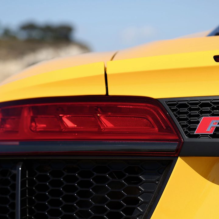 2018 Audi R8 V10 Spyder review