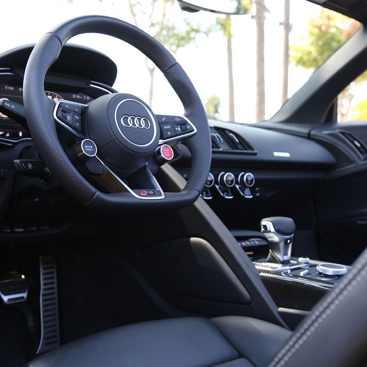 2018 Audi R8 V10 Spyder review