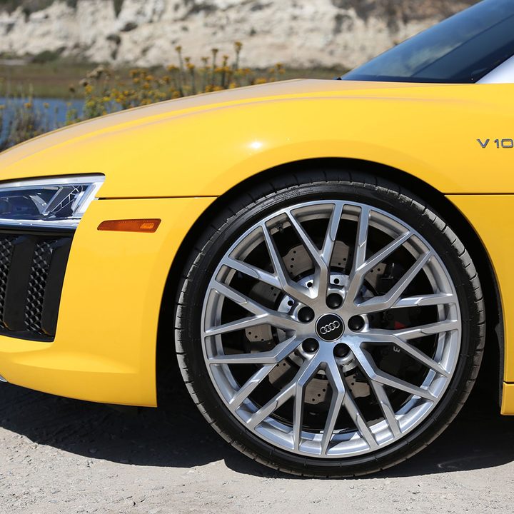2018 Audi R8 V10 Spyder review
