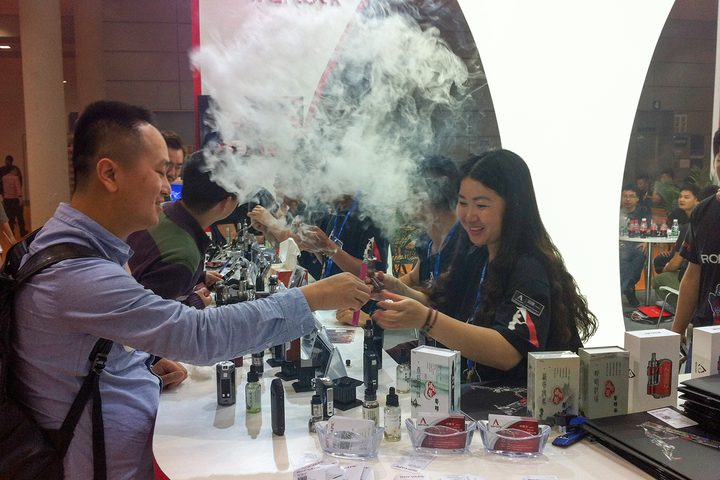 E-Cigarette sharing