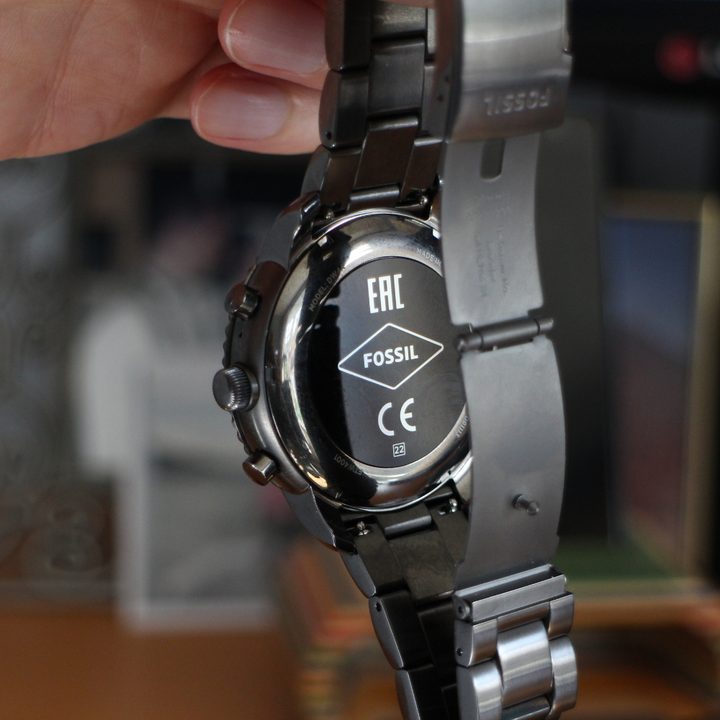 fossil q explorist review 11