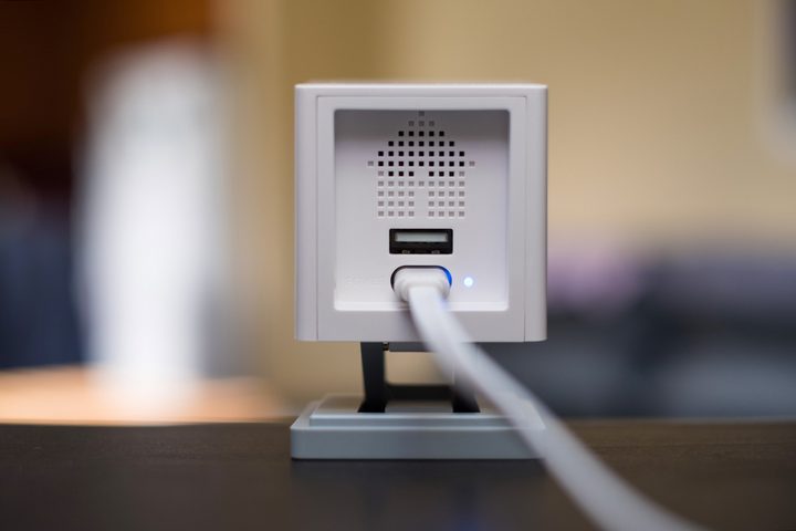 WyzeCam hands-on review back