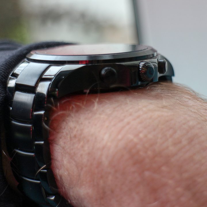 Emporio Armani EA Connected Smartwatch review wrist profile