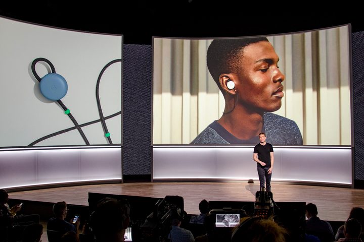 Google Pixel Buds two screens