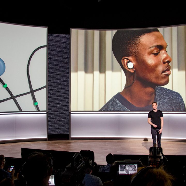 Google Pixel Buds two screens