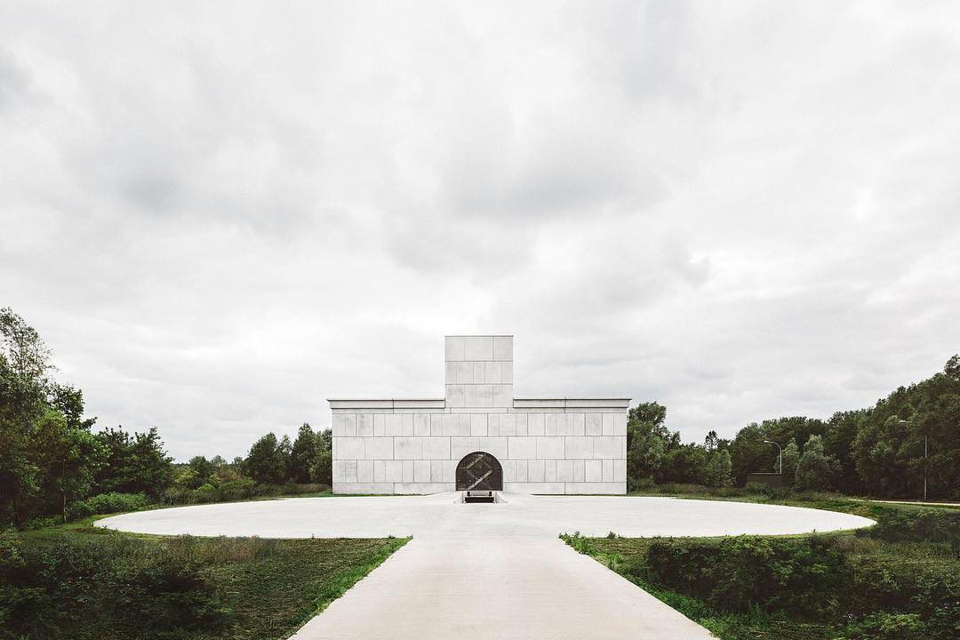 best Instagram accounts concrete symmetry