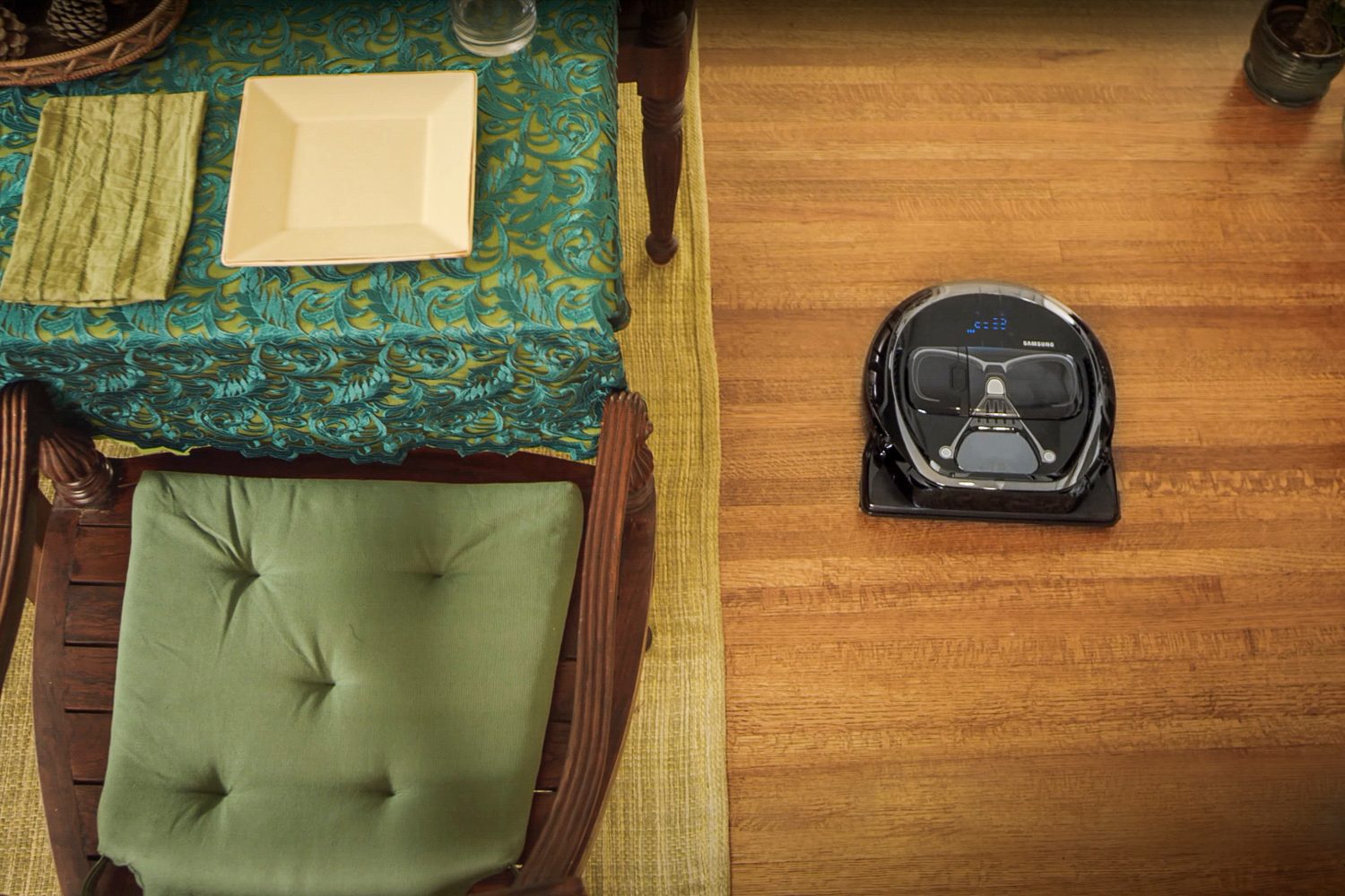 Samsung Star Wars Vacuum Powerbot VR7000