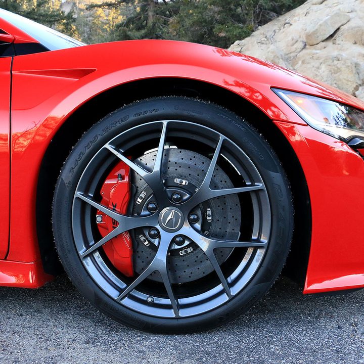 2017 Acura NSX review