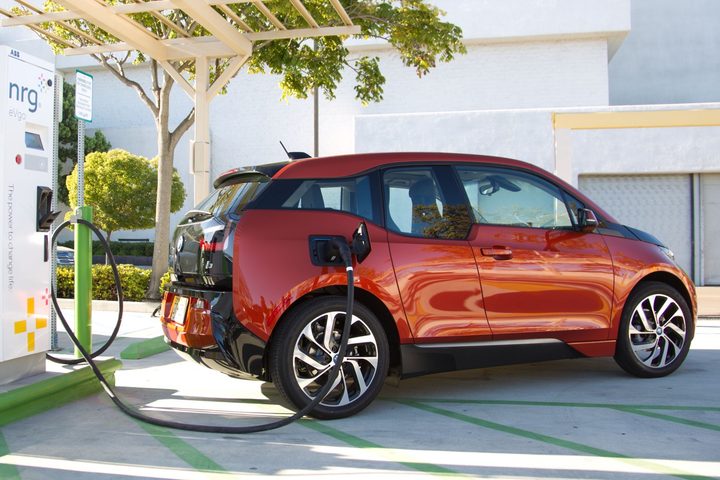 BMW i3 DC fast charging