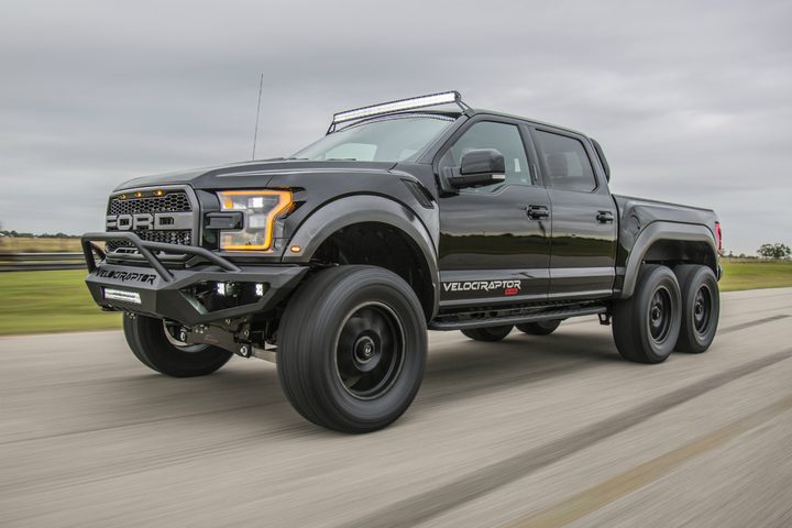 Hennessey Velociraptor 6X6