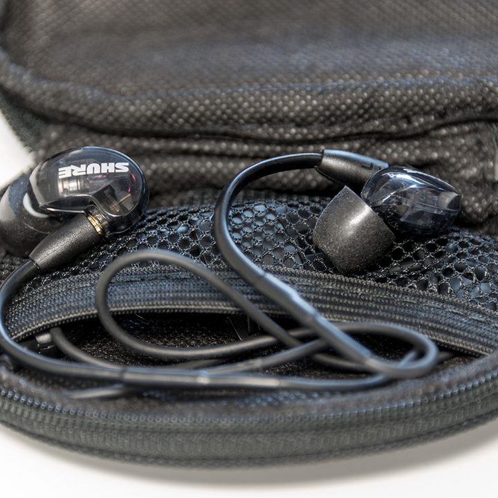 Shure SE215 BT earbuds review incase