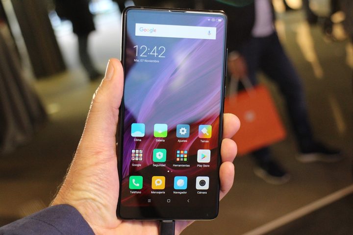 Xiaomi Mi Mix 2