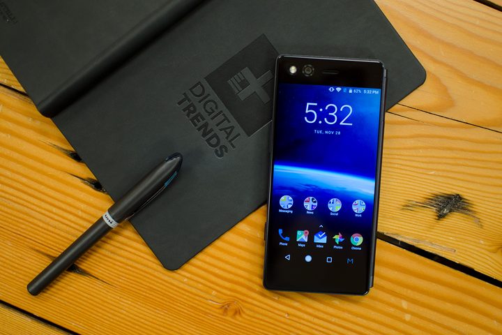 zte axon m book angle