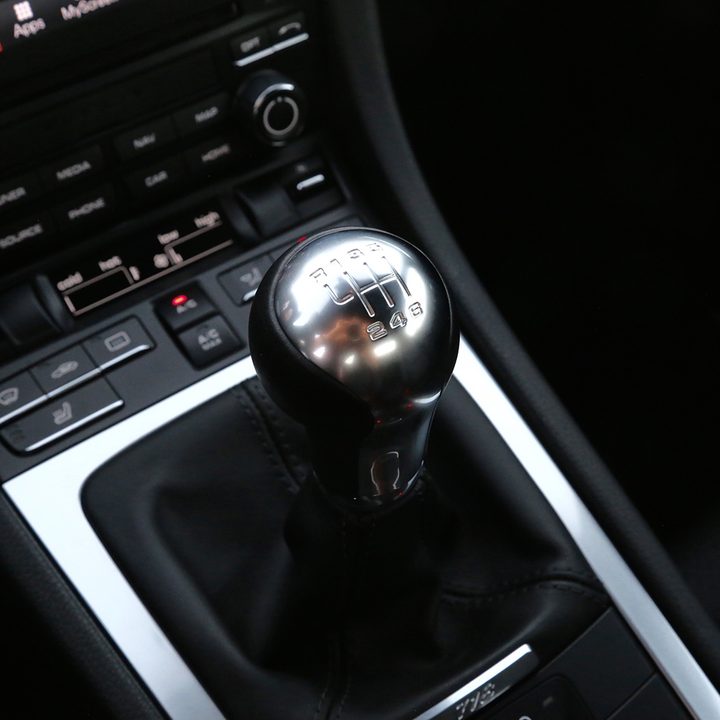 2018 Porsche 718 Cayman Review