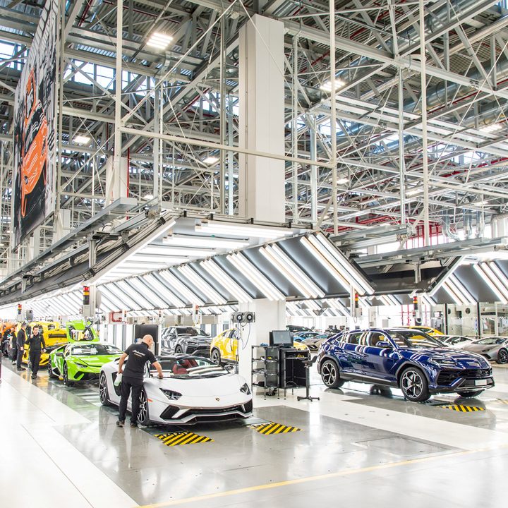2019 lamborghini urus factory production design process production824