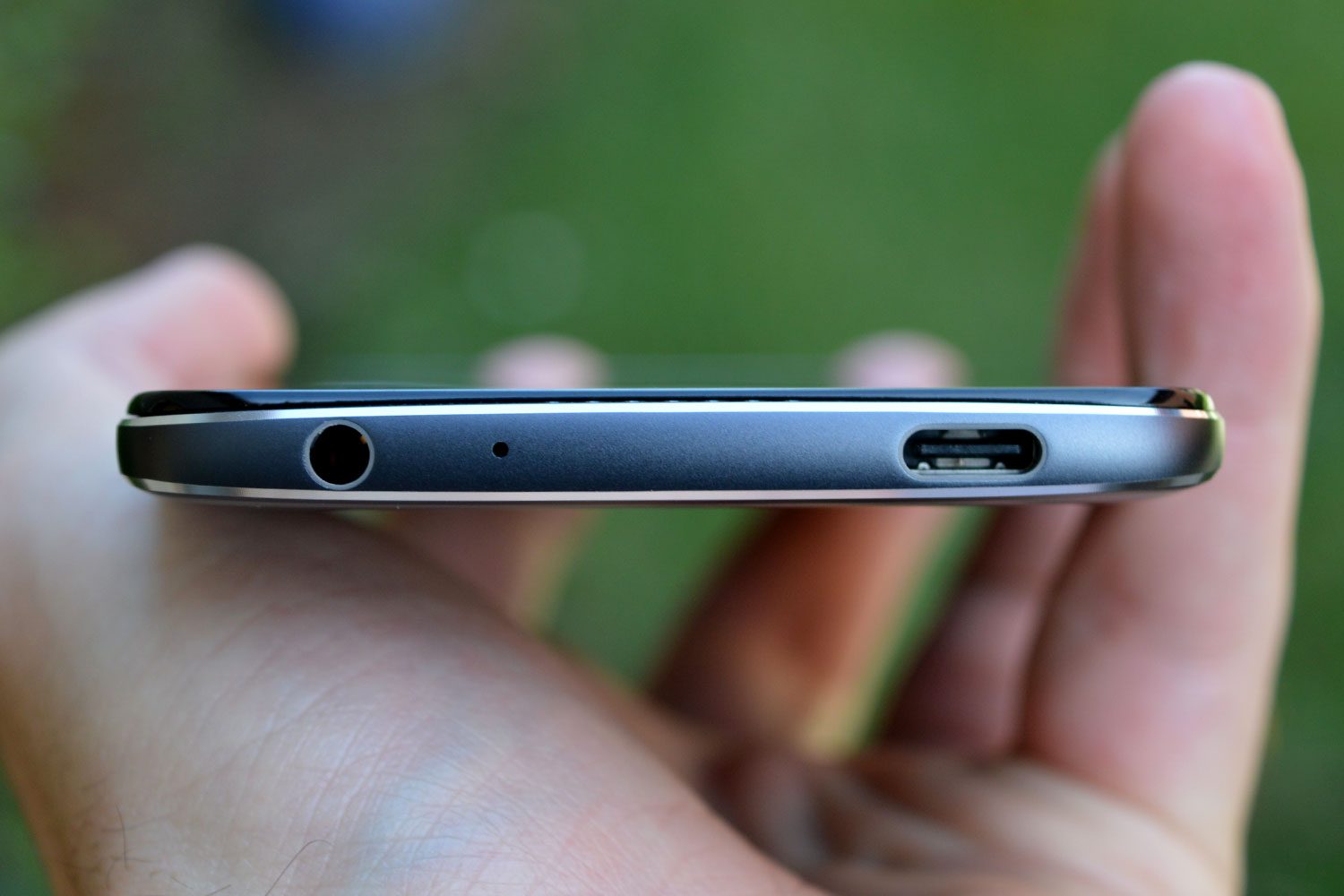Alcatel Idol 5 review