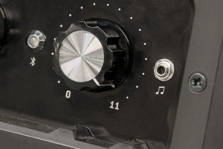 soundboks 2 speaker knob close