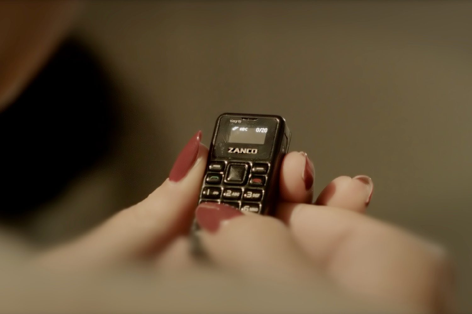 worlds tiniest cellphone kickstarter zanco texting