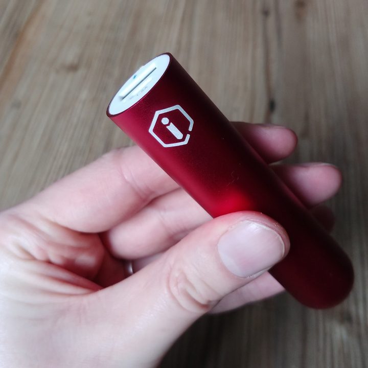iQunix MiniPower Portable Charger