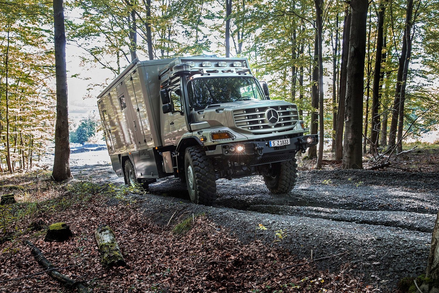 Mercedes-Benz Zetros mobile home