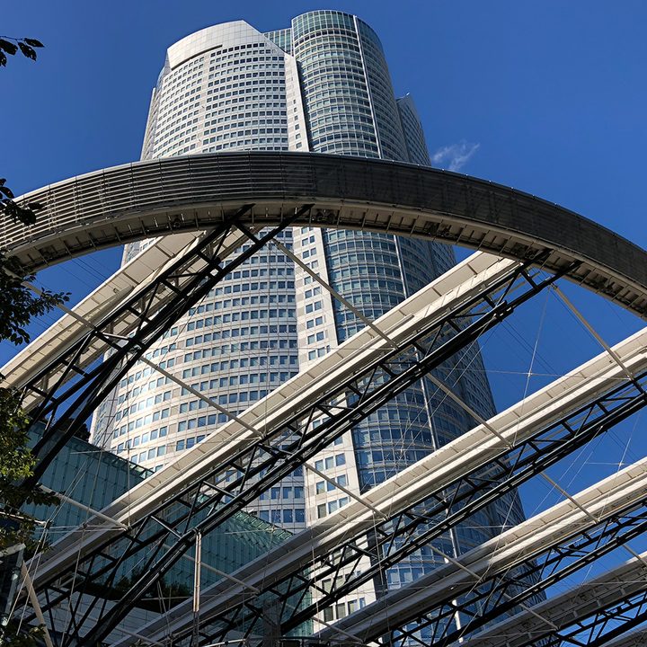 iPhone 8 Plus vs Note 8 camera showdown roppongi iphone