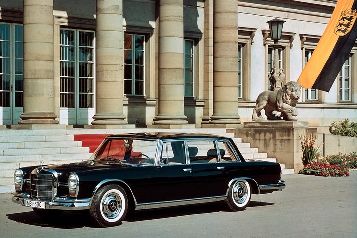 Mercedes-Benz 600