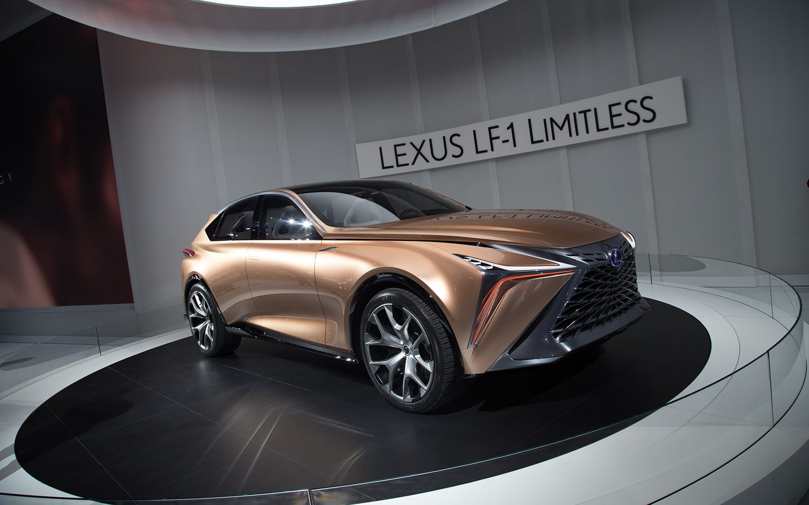 the lexus lf 1 limitless concept previews a new direction for flagship crossover 2018 detroit  12