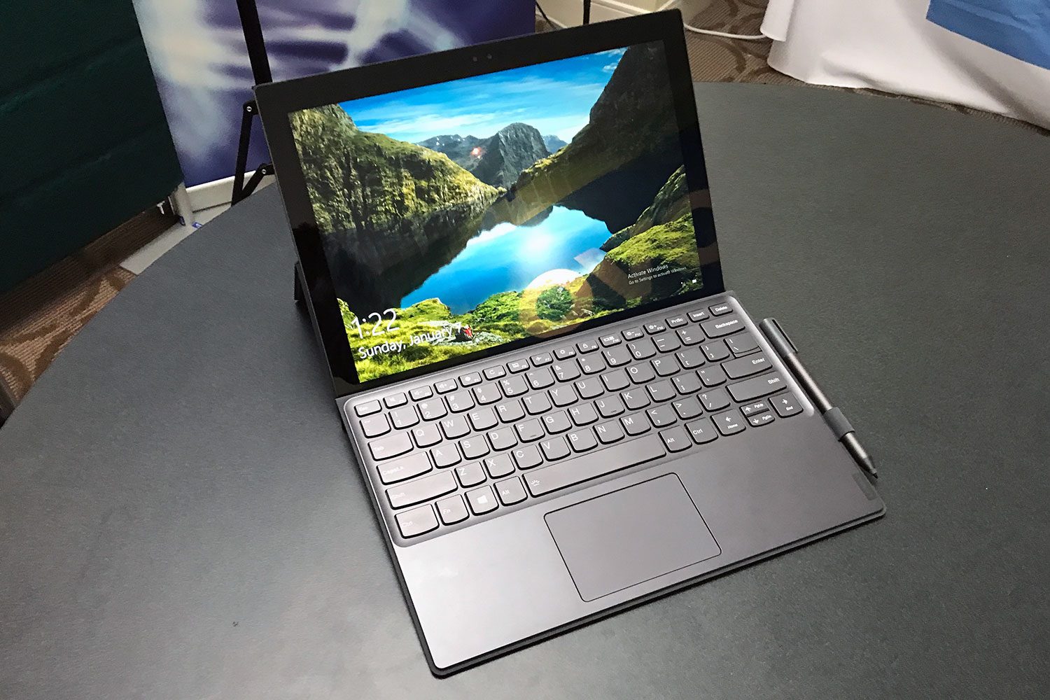 Lenovo Miix 630 Review