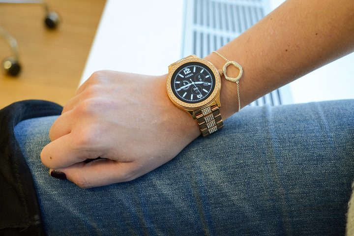 Fossil Q Venture review arm