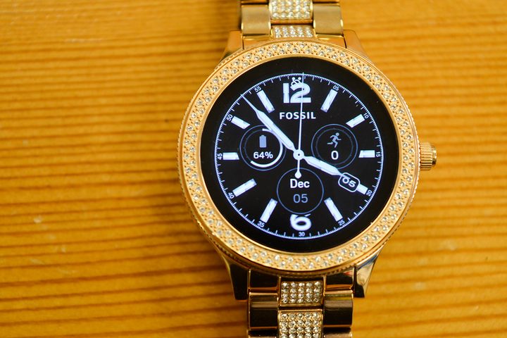 Fossil Q Venture review front close