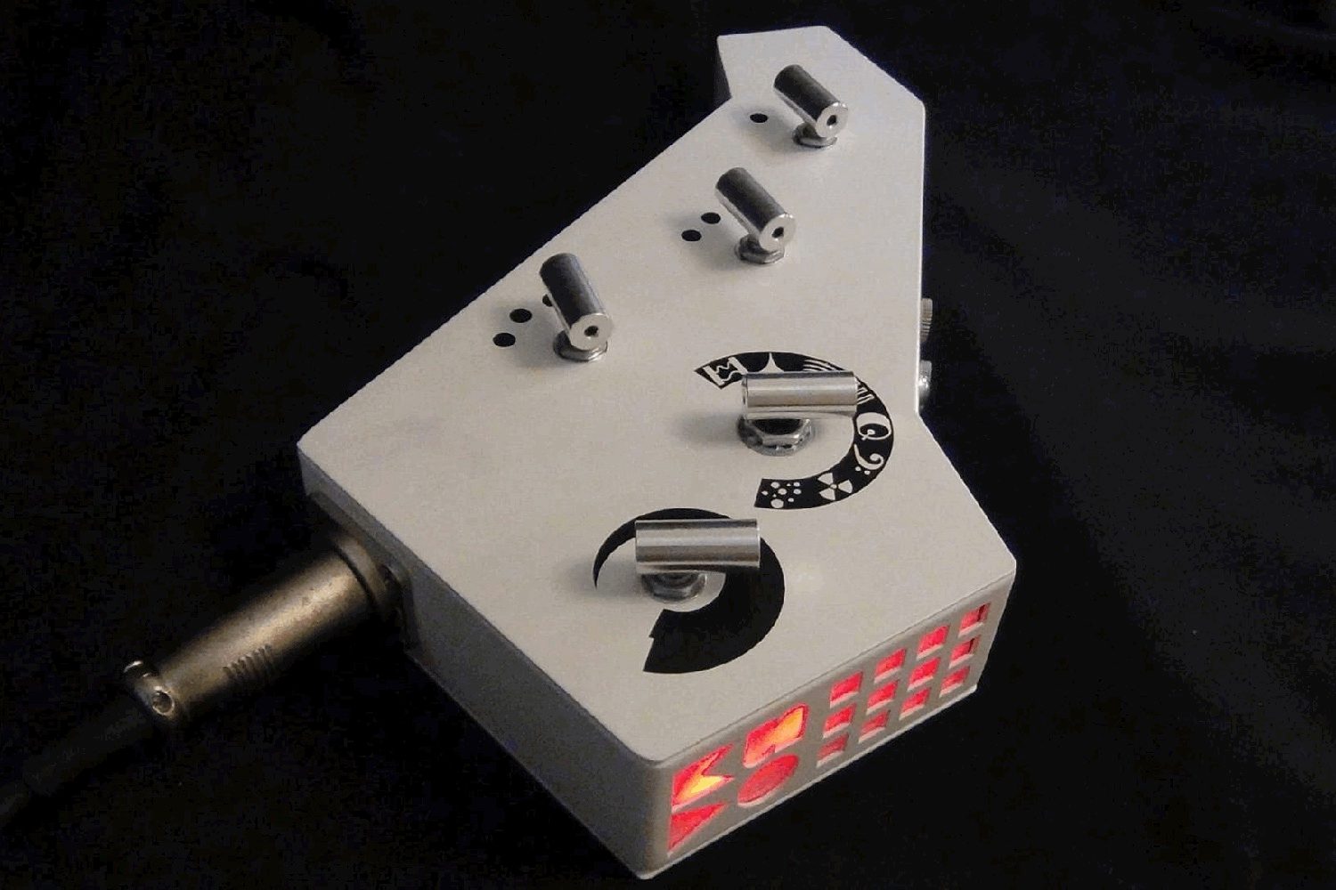 pipe cyberpunk synth instrument soma voice synthesizer 5