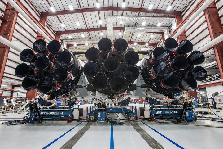 spacex falcon heavy engines