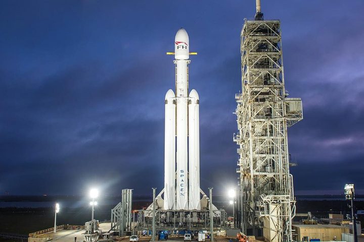 spacex falcon heavy night