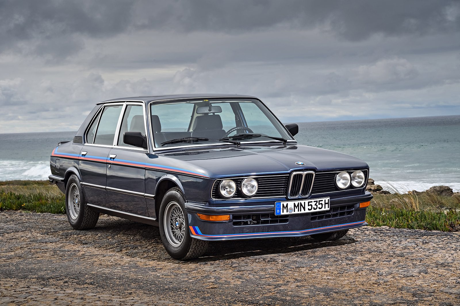 best bmws ever bmw e12 m535i  7