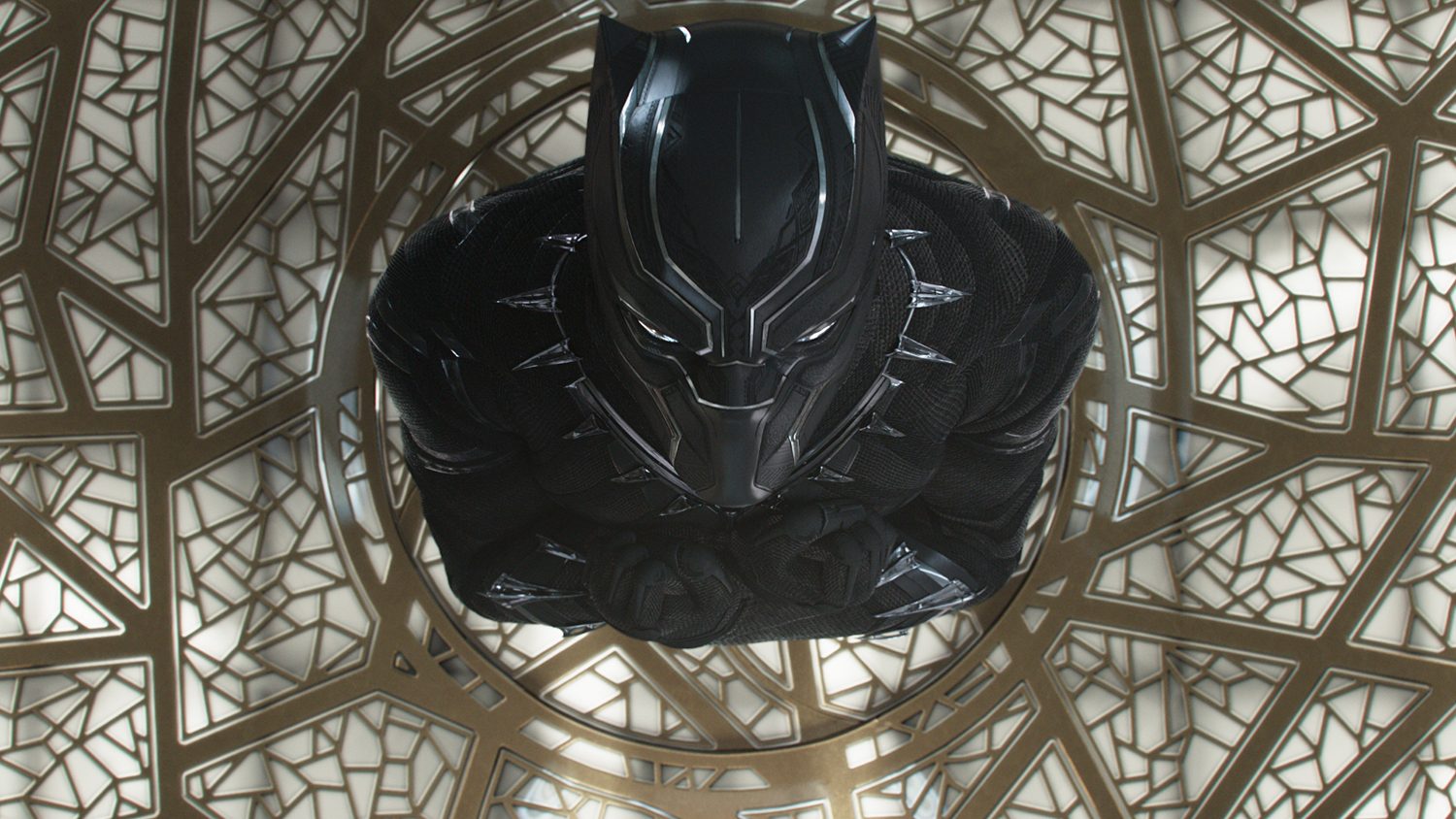 black panther review blackpanther5a68e75382504