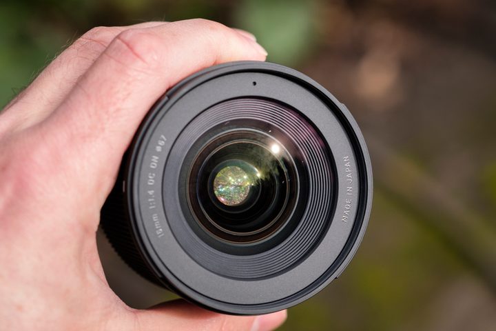 Sigma 16mm F1.4 Contemporary review