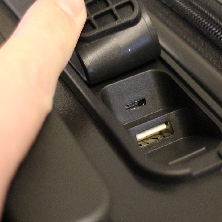 bluesmart cabin 22 review 4