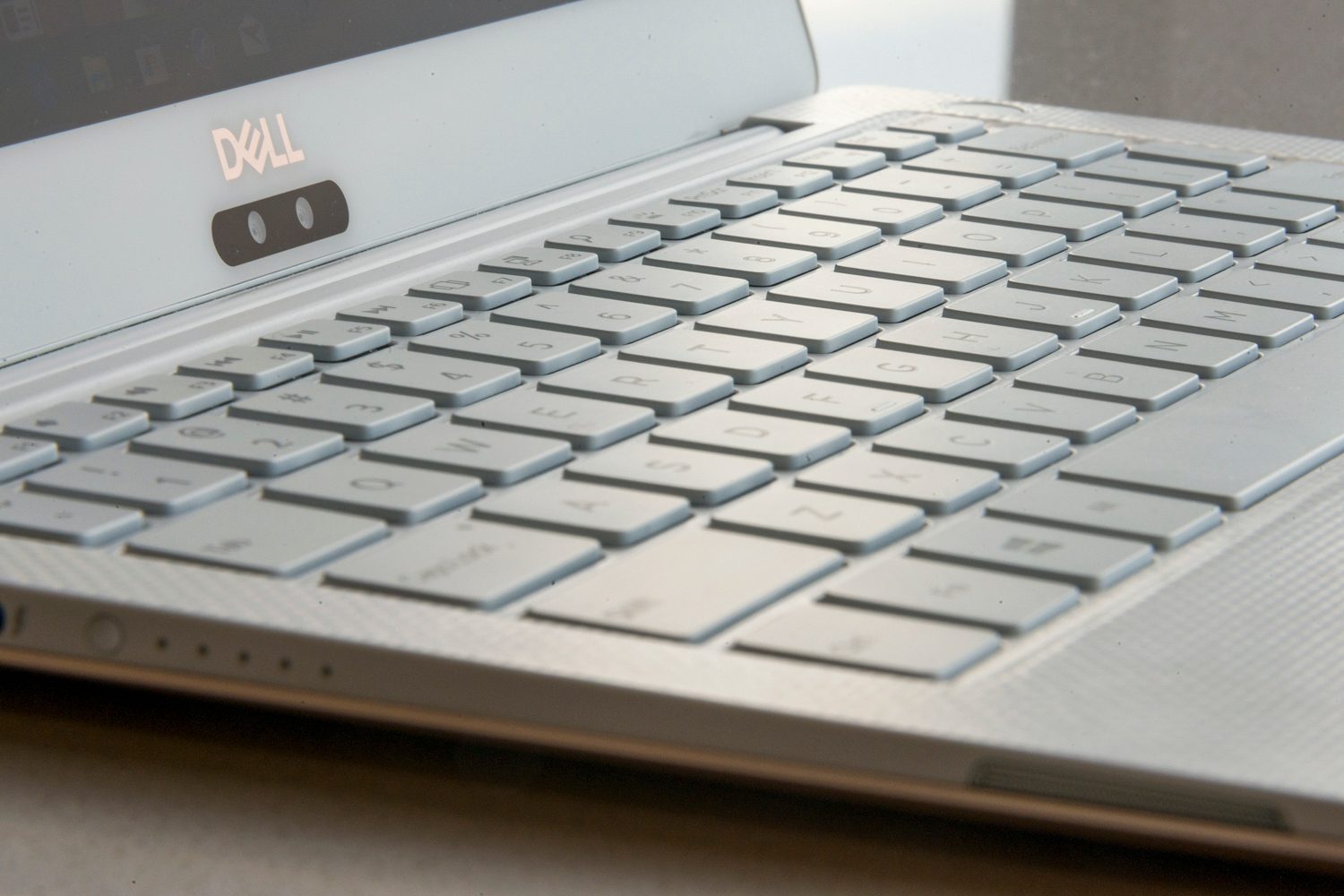 Dell XPS 13 9370 review | Keyboard angled photo