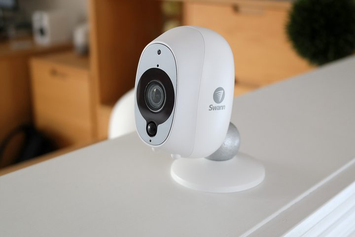 swann smart security camera review facing left