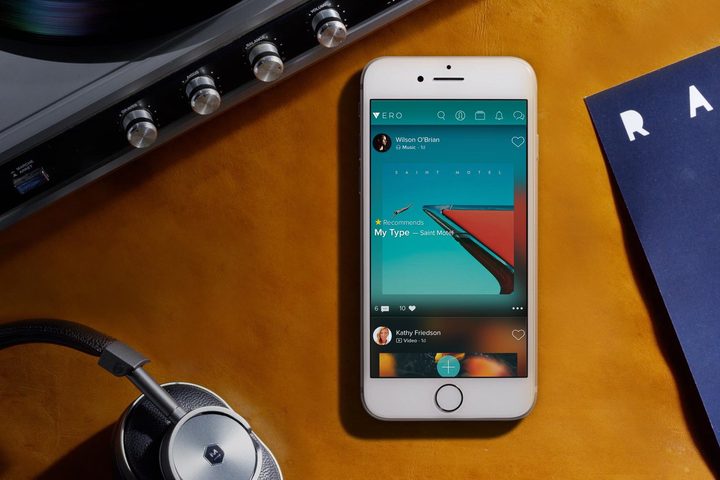 vero app headphones