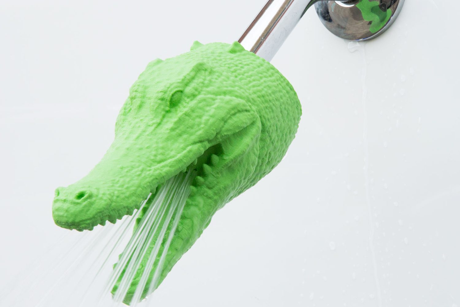 zooheads showerheads alligator 2