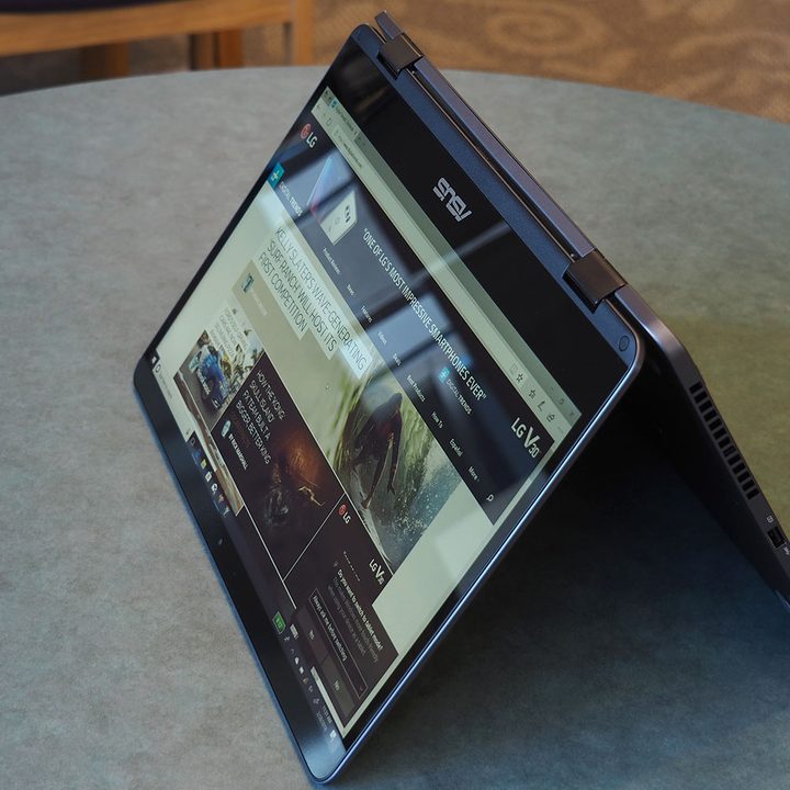 Asus Zenbook Flip S 14 UX461UN review