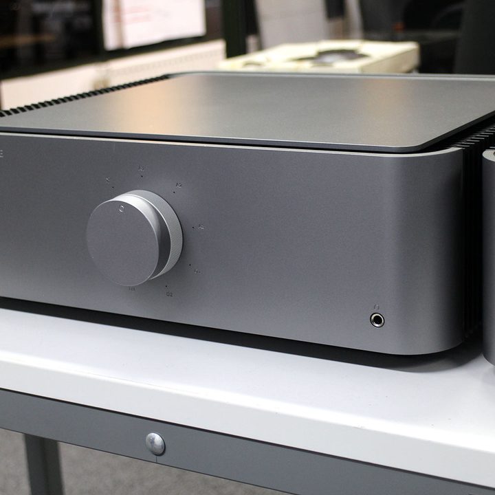 Cambridge Audio Edge