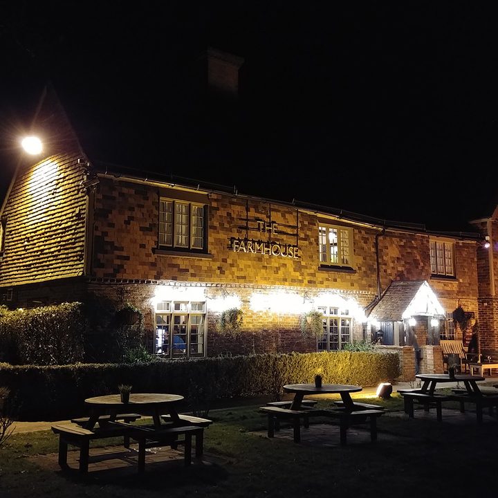 camera comparison Farmhouse Pub LG G6