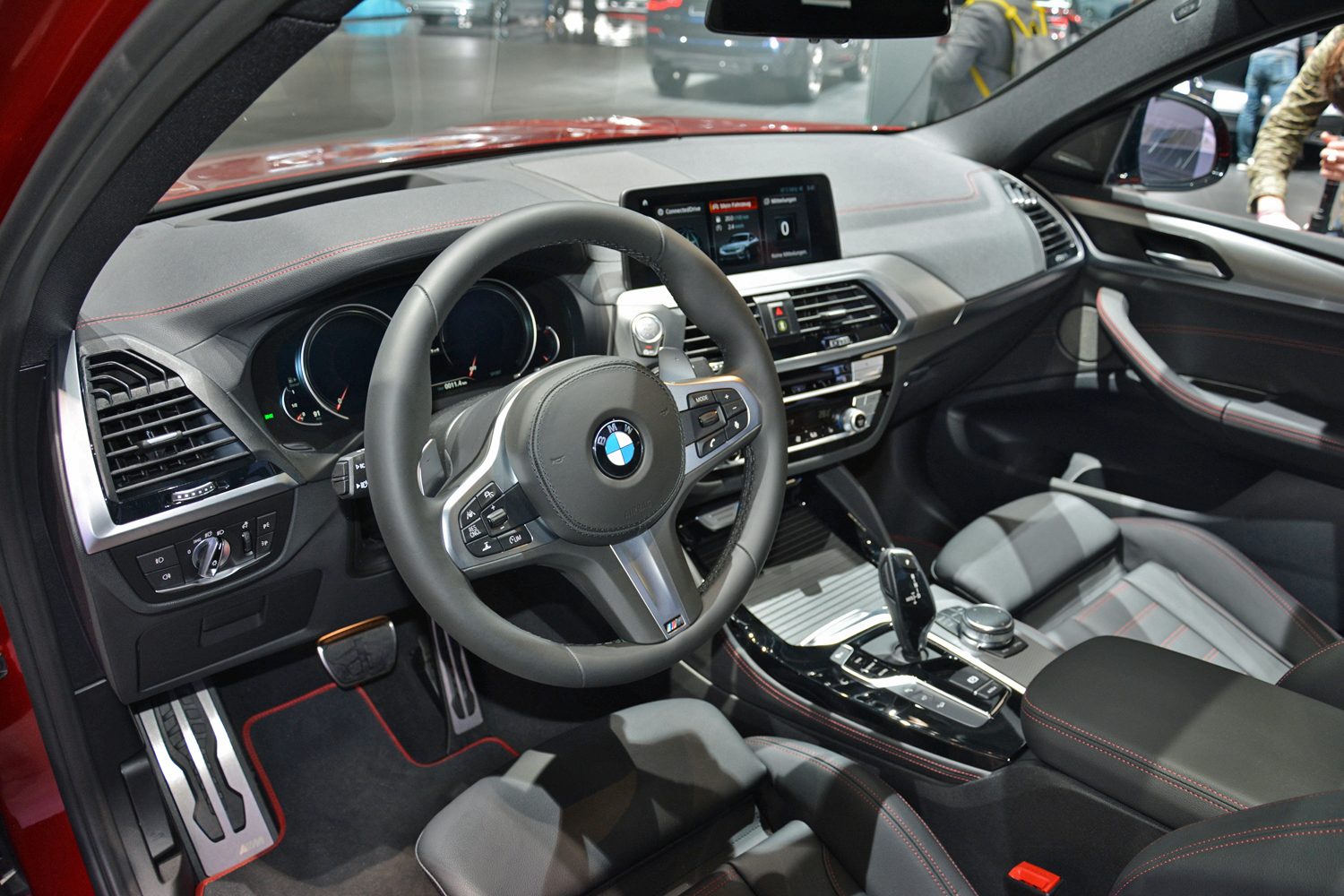BMW X4 live