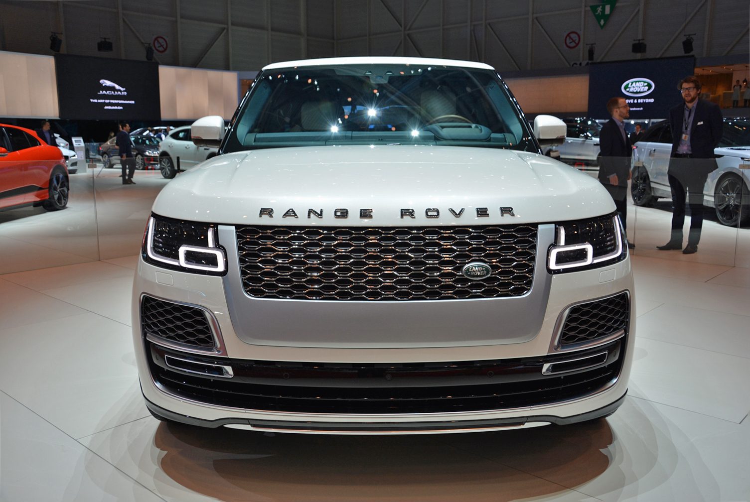 Land Rover Range Rover SV Coupe