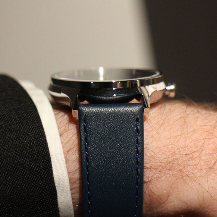 Mondaine Smart Helvetica review