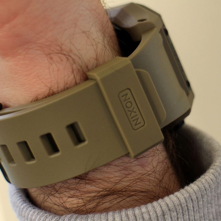 Nixon Regulus review