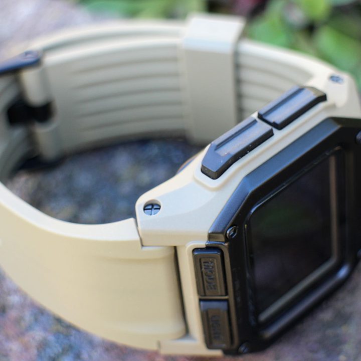 Nixon Regulus review