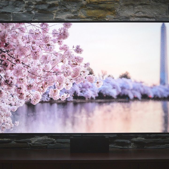 bias lighting for tv oled with light